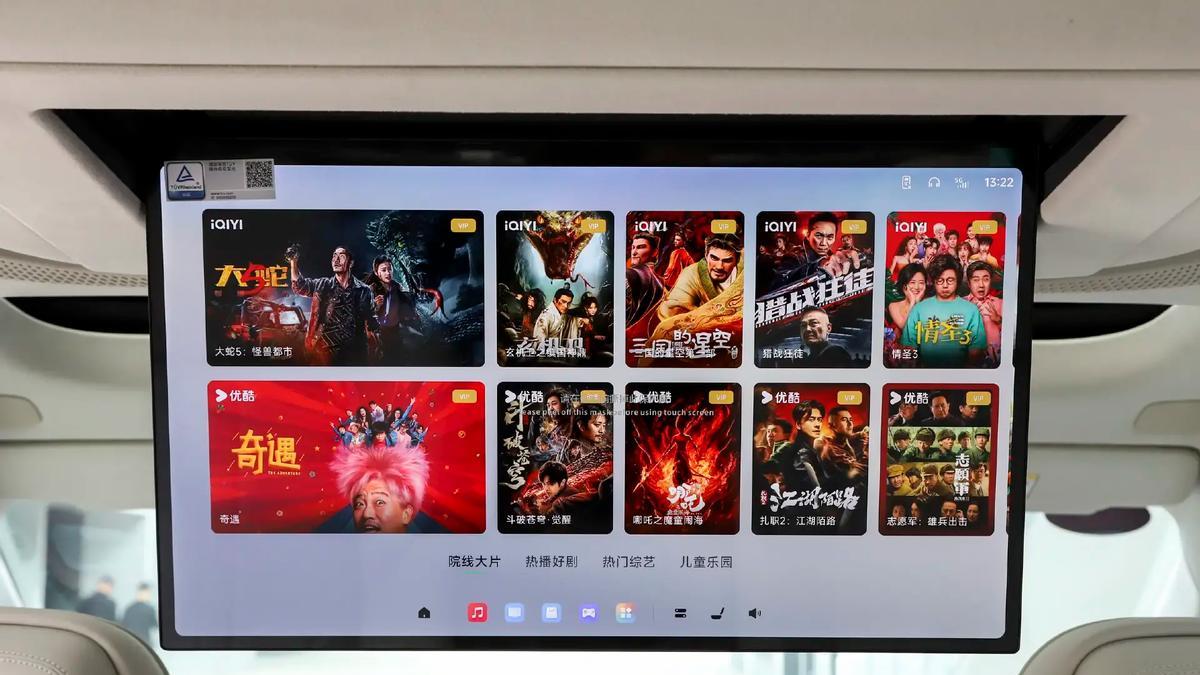 续航就涨15km？小鹏X9迎全新纯电版，增配真不多、低配却不低