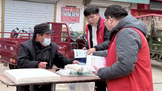 河南淮滨：科普志愿春风暖 反邪防线共筑牢