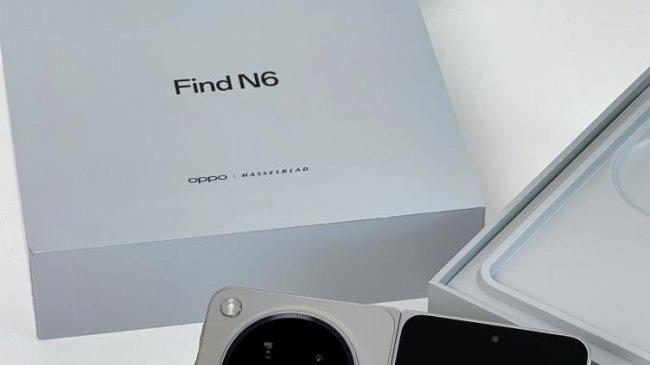 折叠屏贴膜行业，臻品贴膜匠以技术行业升级