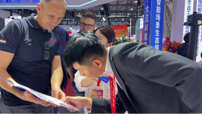 CIMT 2026展会观察  别人在讲概念，这家机床企业把系统搬到了展台上