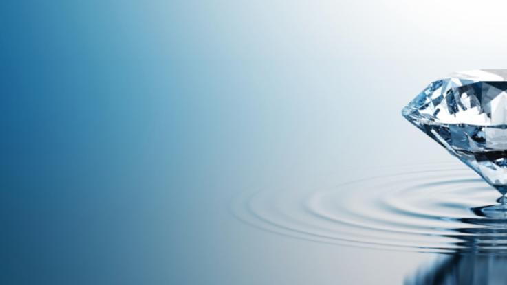 全球最大钻石生产商戴比尔斯宣布降价，价格被河南打下来了？