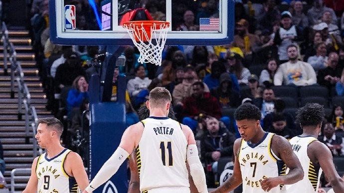 21分大胜，三杀步行者！马克西32+9+8，大帝复出27+6+5，探花23+7