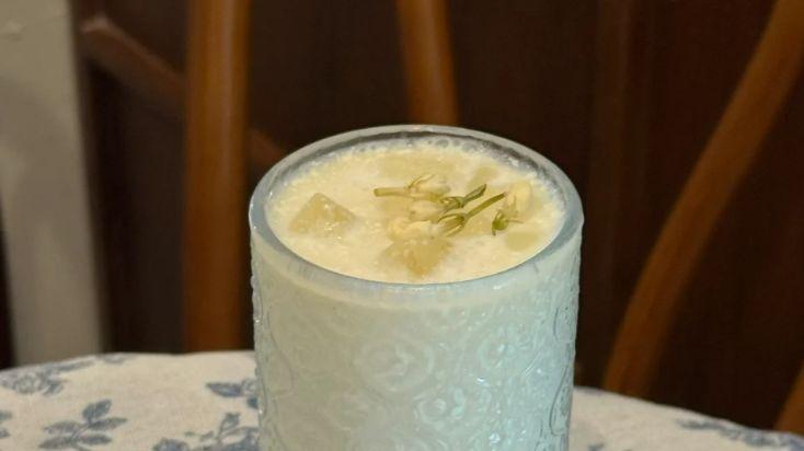 一杯轻乳荷花茶，解辣又解腻的湘江浪漫