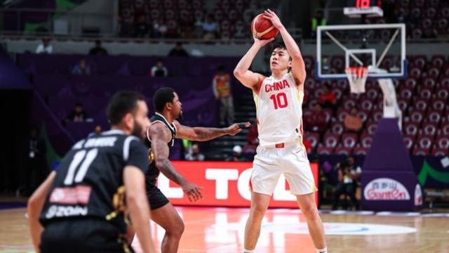 杨瀚森+林葳+王俊杰回归组男篮最强阵？此人对郭士强才至关重要