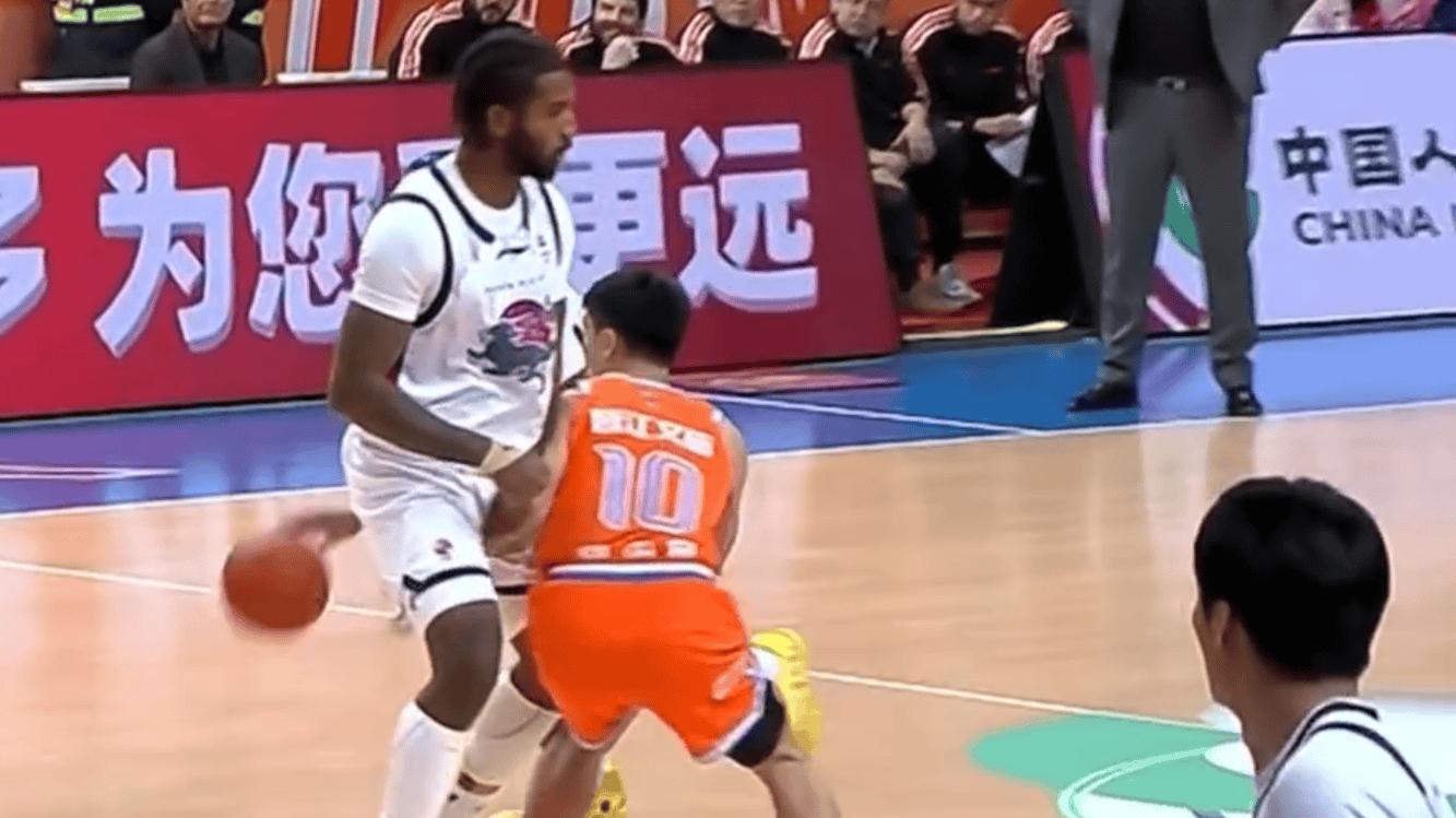 CBA焦点战今夜打响！CCTV5直播，广东拒连败，上海冲8连胜