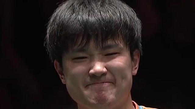 十四胜三负！孙颖莎强势登场3: 1胜出，张本智和艰难晋级