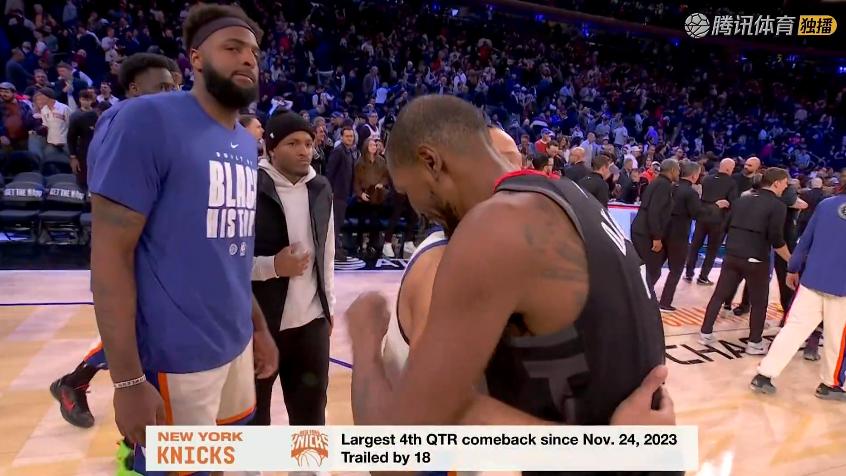 火箭憾负！杜兰特30+6+3，拼尽全力，赛后阿杜走过去，抱住布伦森