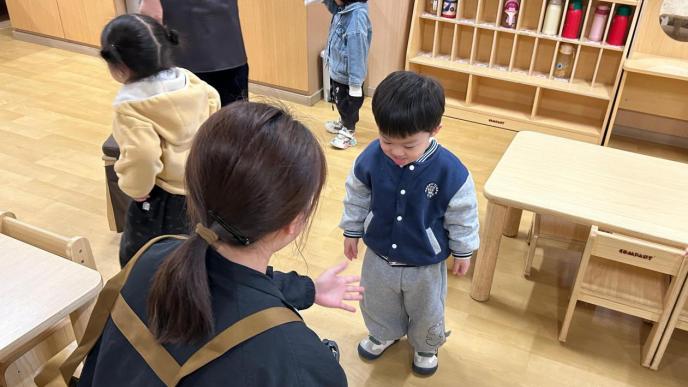 趣味食育润童心 实践赋能促成长——幼商智汇团在托育园开展食育活动