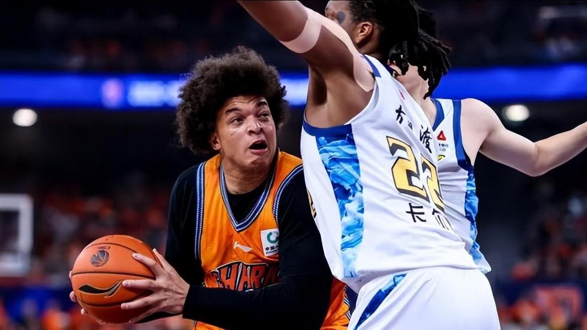 广厦为什么输给上海队？胡金秋忍不住说出心里话，说得很有道理