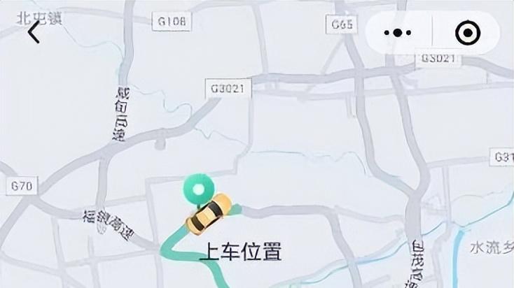 老人打车难，才是出行平台最该补的一课