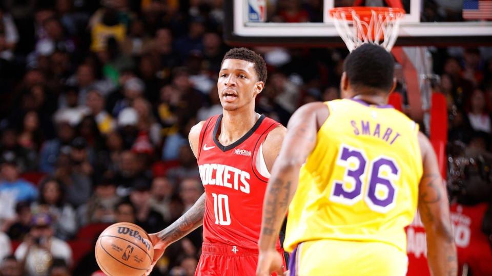 火箭负湖人无缘第三！全队22失误末节仅12分 KD下半场2分吃一级恶犯