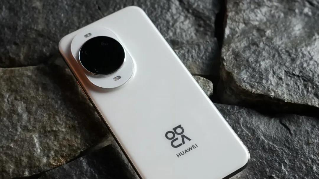 华为“用力过猛”，512GB+鸿蒙OS6+后置四摄，从3799元跌到1969元