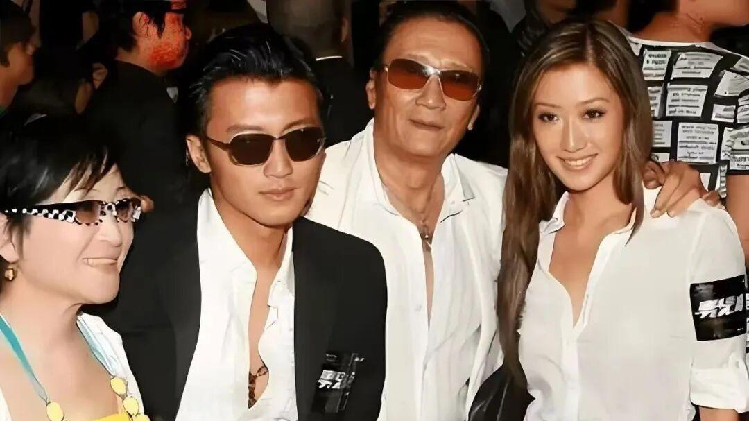 谢霆锋当年牵线时，绝不会想到4年后妹妹会亲手拆散这对“神雕侠侣”