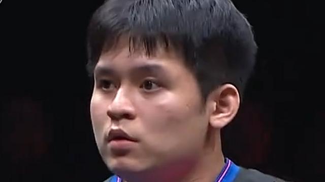 四胜两负！新加坡大满贯：国乒两个0: 3无可奈何，王曼昱强势登场