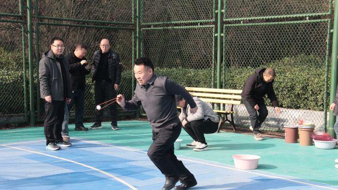 义马市工业和信息化局举办“欢庆马年·喜迎元宵”趣味文体活动