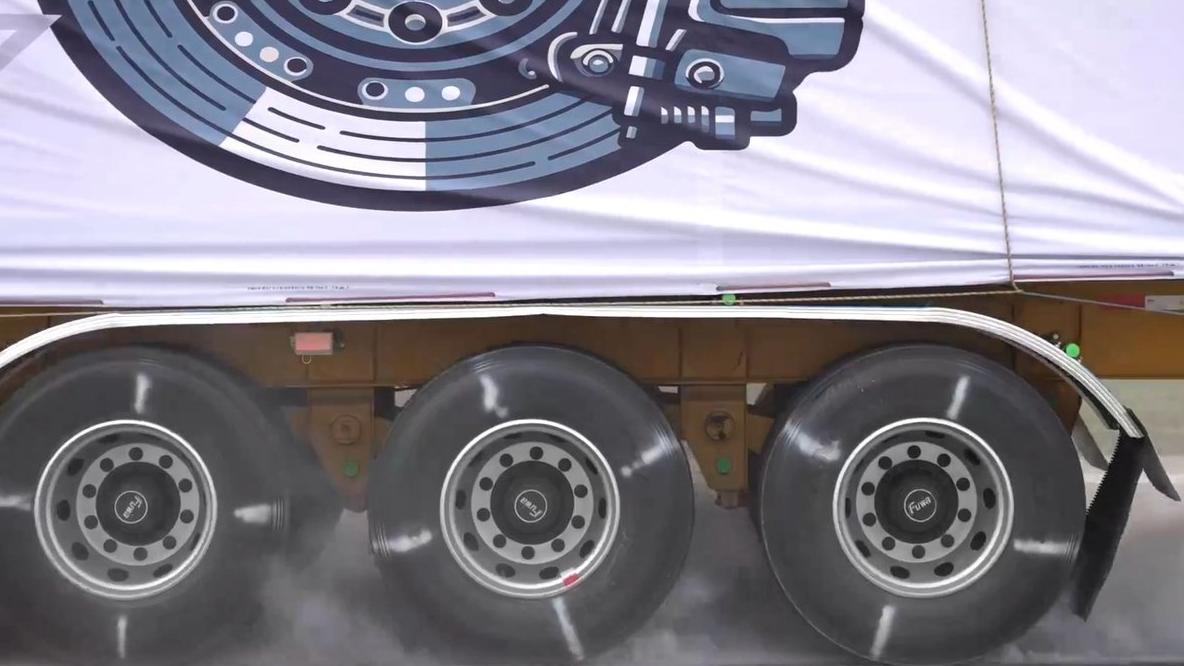 挂车市场：鱼龙混杂的“江湖乱象”