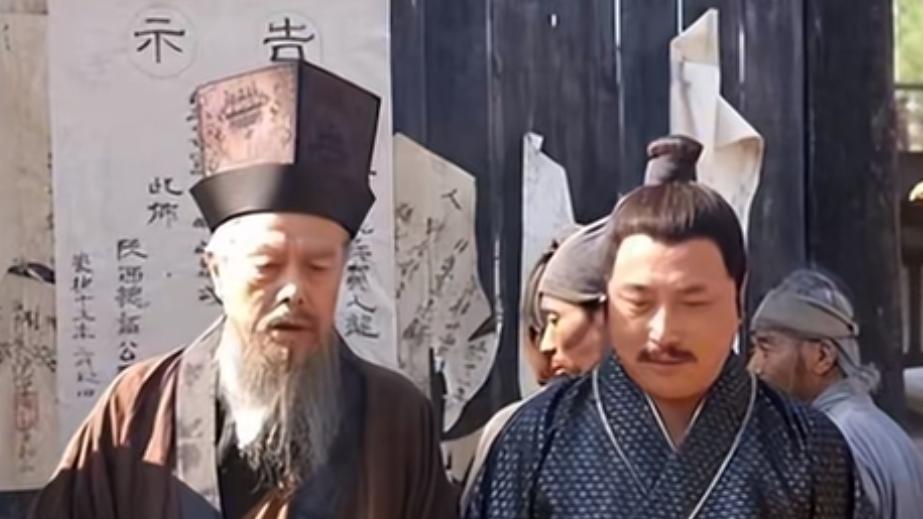 越看越唏嘘！全国富得流油，朝廷却穷到发不出军饷，根源在这