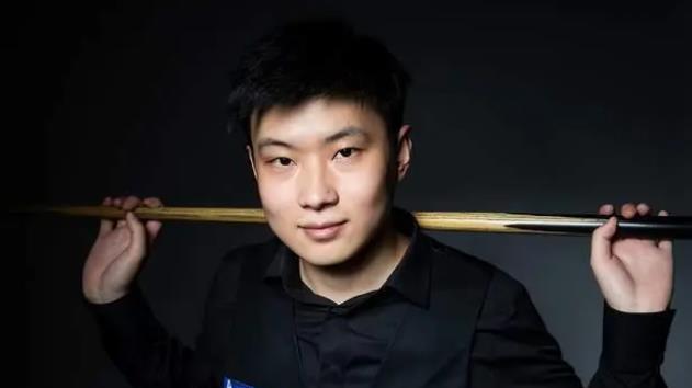 中国斯诺克5胜3负！赵心童大胜，肖国栋输张安达，吴宜泽险胜宾汉姆