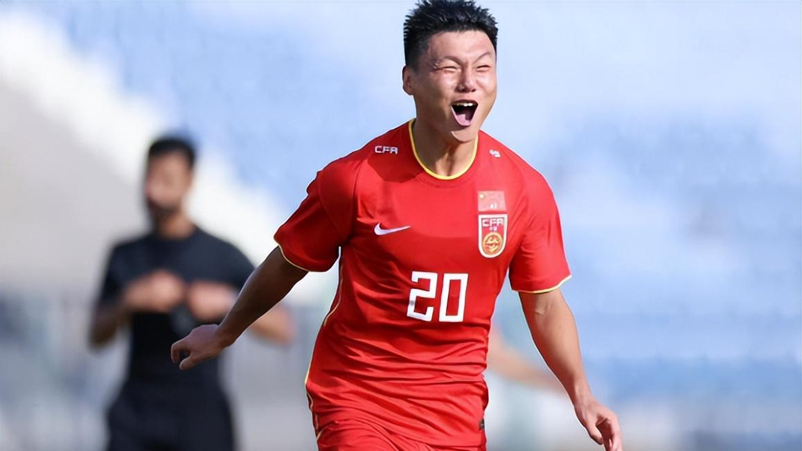 国安锋线多面手转投新东家，曾是国足希望之星！