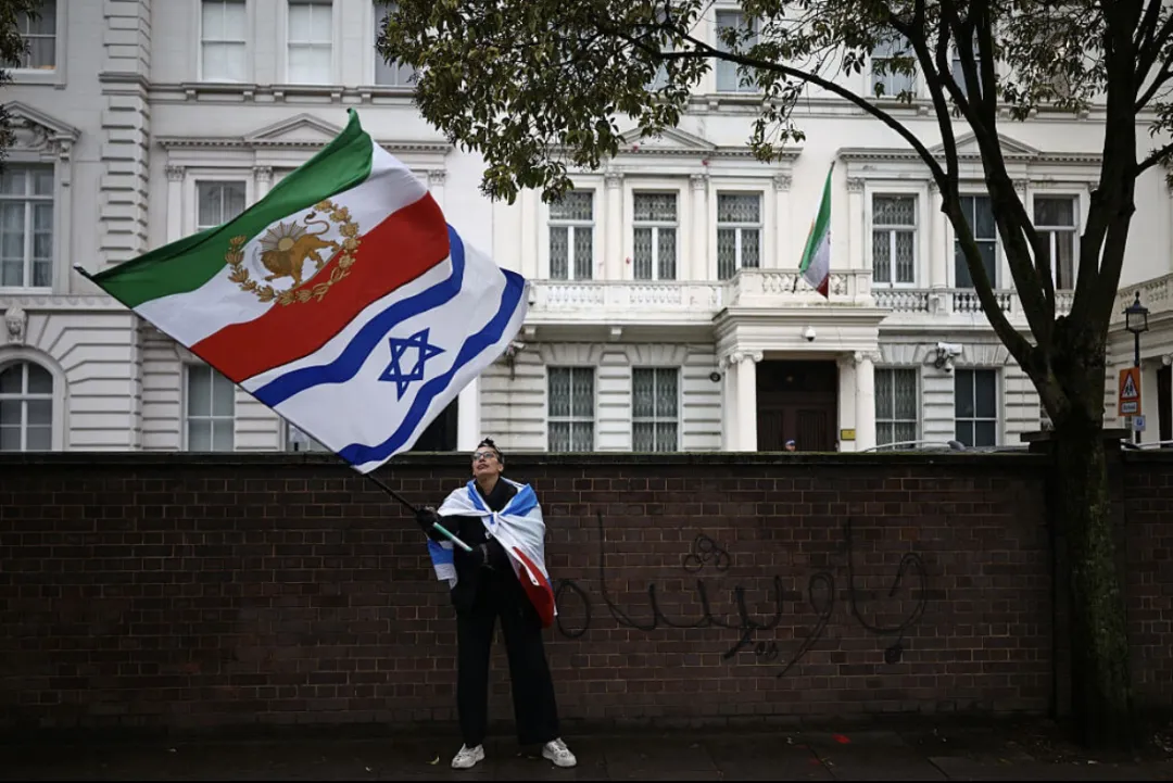 当断网失效，伊朗的局势为何突然失控