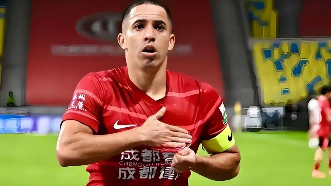 又一王牌外援满足归化条件，125场造71球，国足或喜添中场指挥官！