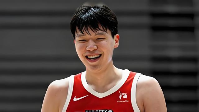 只出战一场！又离队了！被开拓者下放！小杨何时回来？