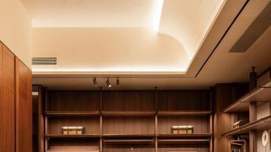 步入VISN展厅，一场高定木作的艺术之旅