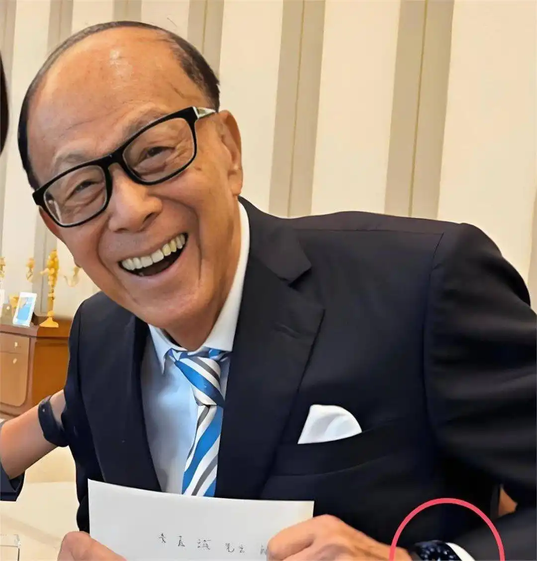 重磅信号！李嘉诚突然重返楼市