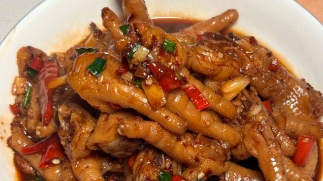 红亮软糯，这才是重庆街头的灵魂卤味