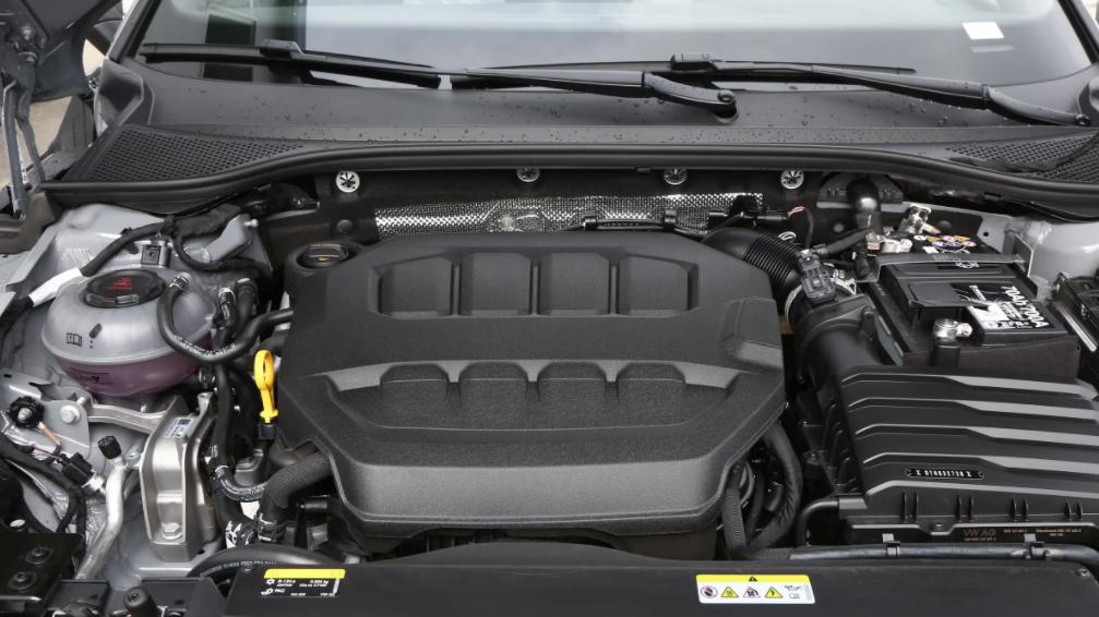 不随波逐流，自有光彩，深度解析大众CC的十七年进化