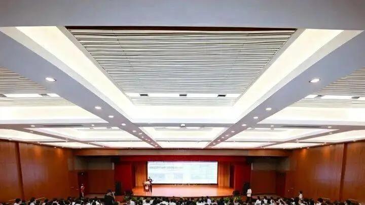 捷报频传 | 罗兰大学录取佳音不断，中欧教育交流再展硕果——UC头条