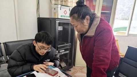 湖北恩施：不负春光不误时 沃野田畴备耕急