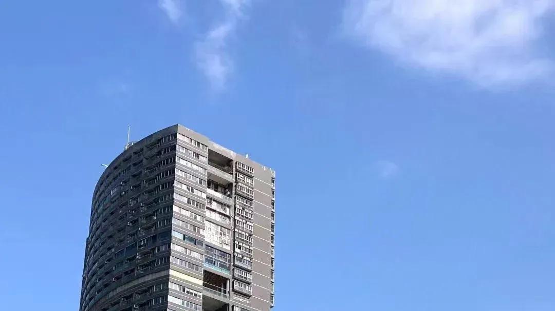 福田核心办公资产拍卖！长平商务大厦3210，近地铁、高配套！