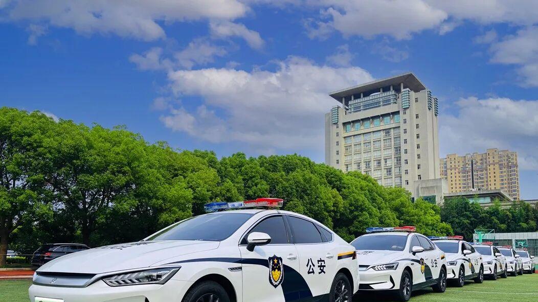 国产汽车已成为新一代警车的主力！