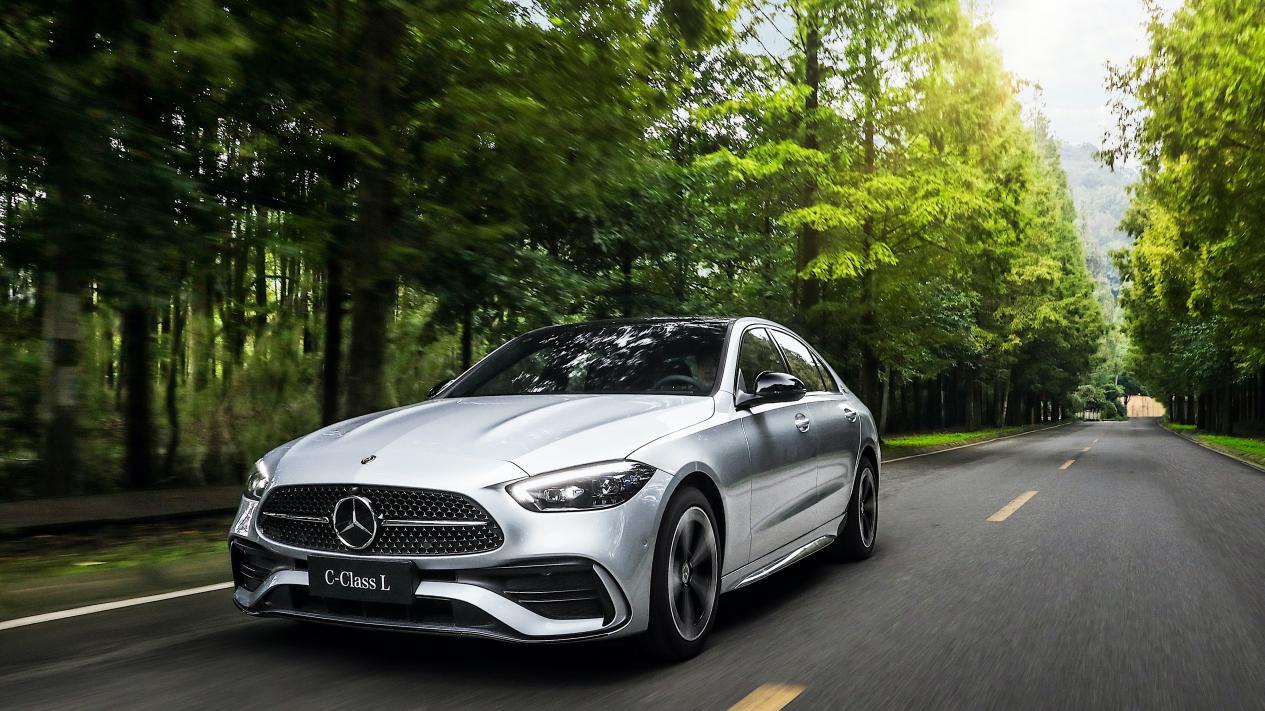 奔驰大范围调价，我们要不要抄底呢？