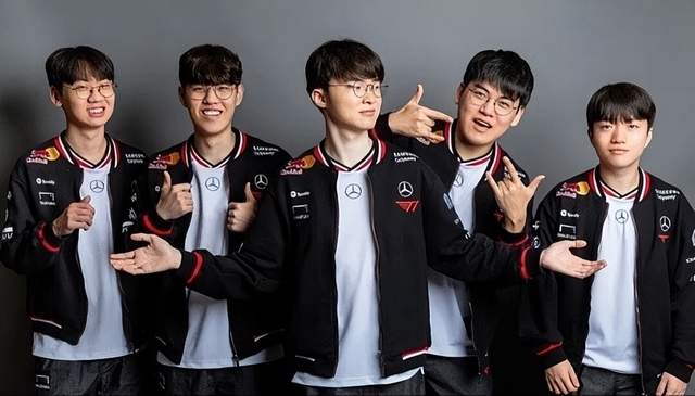 T1出内鬼了？贬低Faker言论被扒直接开除！S赛冠军违规被罚80w