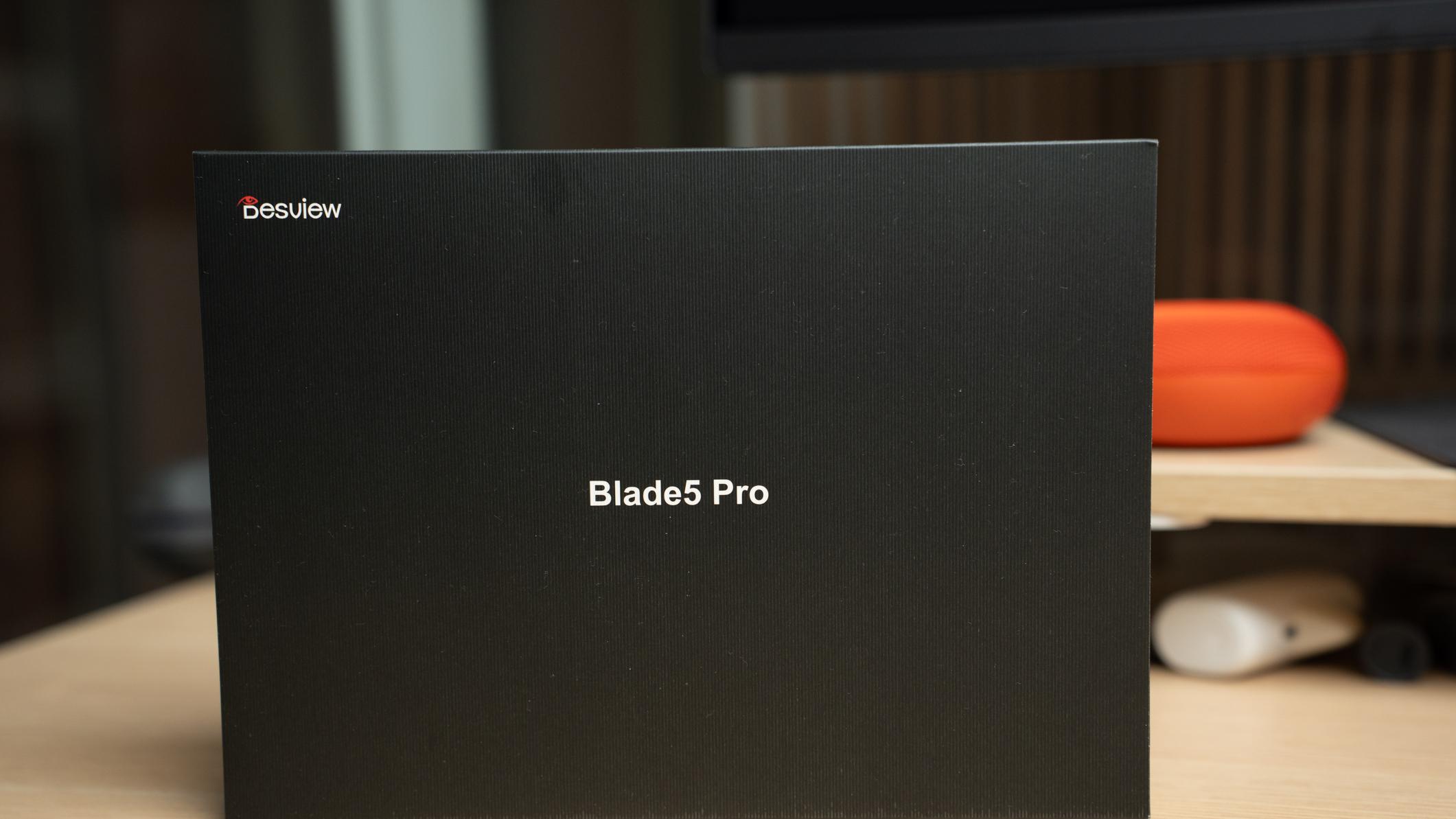 轻量不妥协，专业更便携——百视悦刀锋5 Pro监视器全面测评