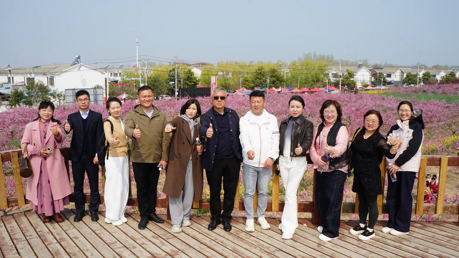 汴梁头条|开封鼓楼区新联会赴尉氏县开展红色研学暨乡村振兴调研活动