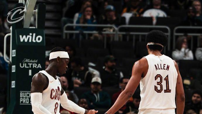 准绝杀骑士，雄鹿近10场8胜！小波特20+8+5，哈登米切尔小莫缺阵