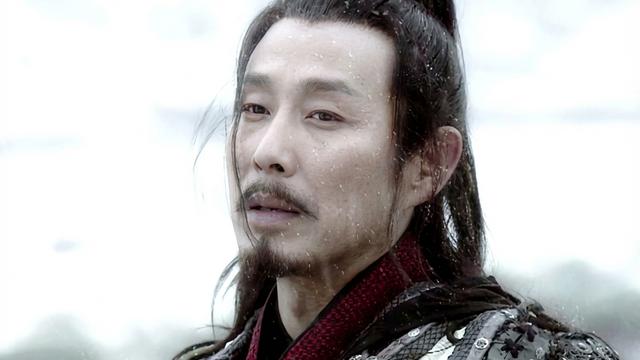 庆功宴还没散，头号功臣先跑了：这才是成年人顶级的清醒。