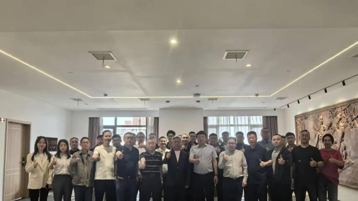 结对共建促发展 法治同行谱新篇——巴中市律师协会赴南充开展交流学习暨篮球友谊联赛活动