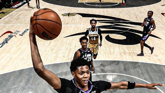 爵士终结7连败，送奇才7连败！贝利32分，科利尔27+11，吹杨首秀