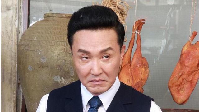 63岁吴刚为儿子改剧本被群嘲，他说我能给的只有经验