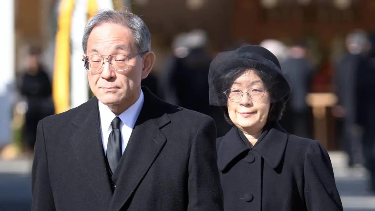 21年深情相伴：从皇室公主到平民妻子，用温柔撑起丈夫半生荣光