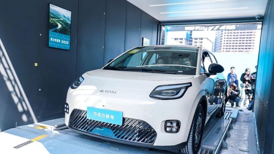 固态电池尚远，钠电很近