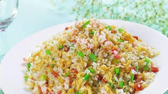 炒饭是最家常的主食，怎么做的更好吃？