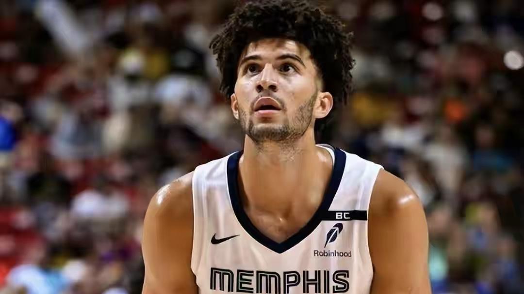 30队总经理投票：斯波连续7年最佳主帅，文班MVP，布泽尔最佳新秀