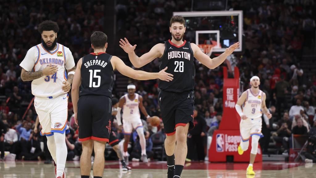 火箭末节大崩盘命门再现 主力提前透支错在乌度卡？