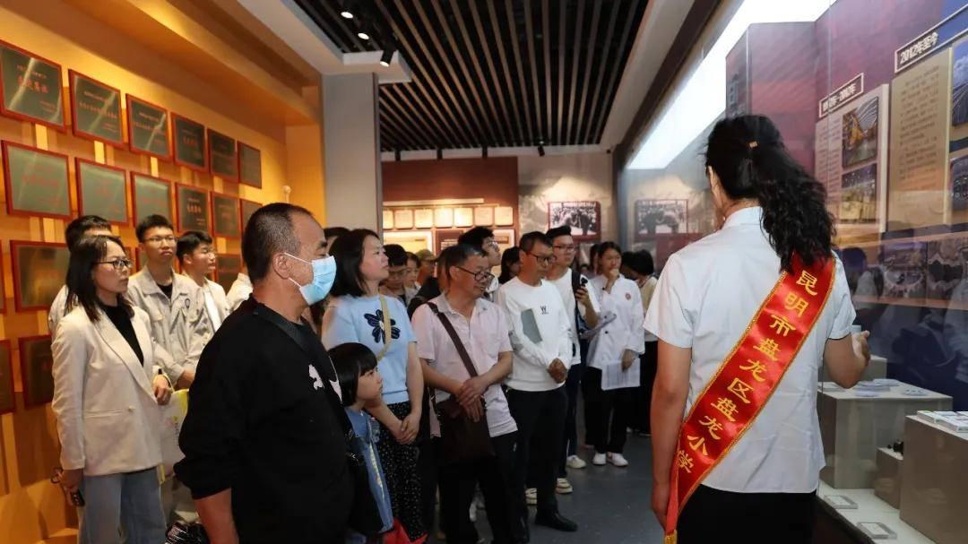 “百年乐章忆辉煌”音乐思政课暨“行走的劳动课”劳动教育教师专场活动圆满举行