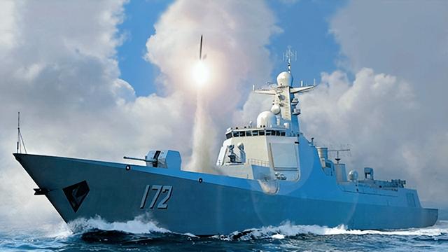 日本吵着拥核，美国暗中递刀，解放军下狠棋，家门口海域必须守住